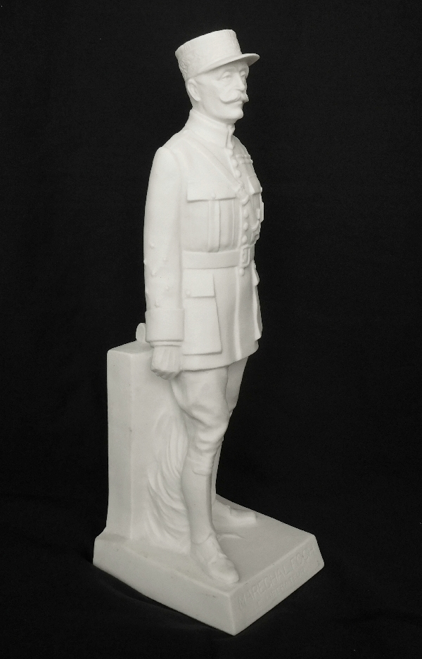Sèvres biscuit : Marshal Foch statue, 30cm - signed Lejan