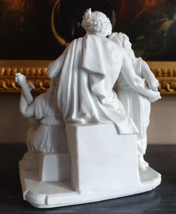 Groupe en biscuit de porcelaine : Bacchus et Bacchantes, style néoclassique, XIXe siècle