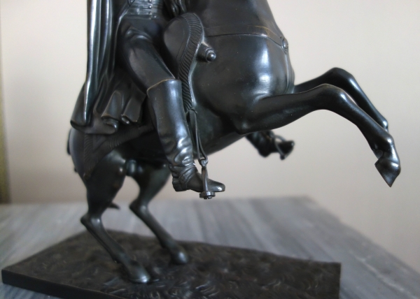 Emperor Napoleon riding his horse, patinated bronze, early 19th century