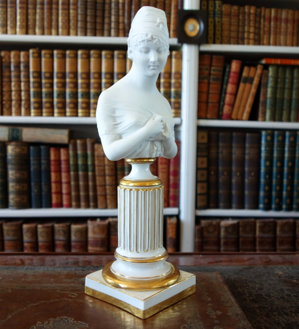 Niderviller (attribué à) : buste de Madame Récamier en biscuit de Porcelaine - début XIXe siècle