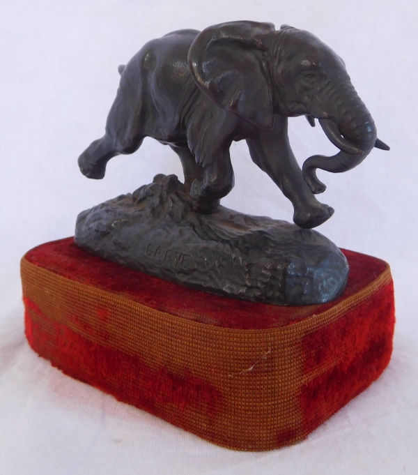 Barye : éléphant du Sénégal à la course en bronze, époque XIXe - Barbedienne