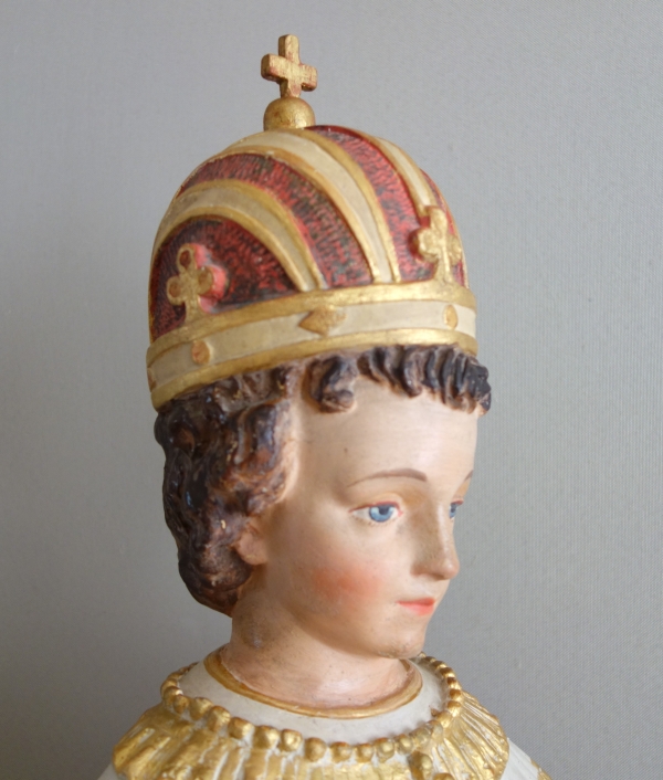 Grande statue de dévotion ou chapelle : l'Enfant Jésus de Prague, plâtre polychrome doré - XIXe siècle