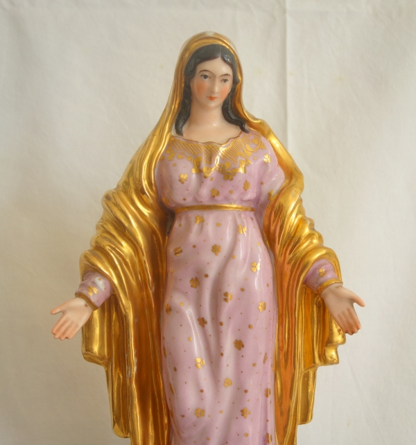 Grande statue Vierge de l'Assomption en porcelaine polychrome attribuée à Jacob Petit - Vers 1840