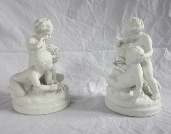 Pair of Louis XVI style biscuit sculptures - 19th century