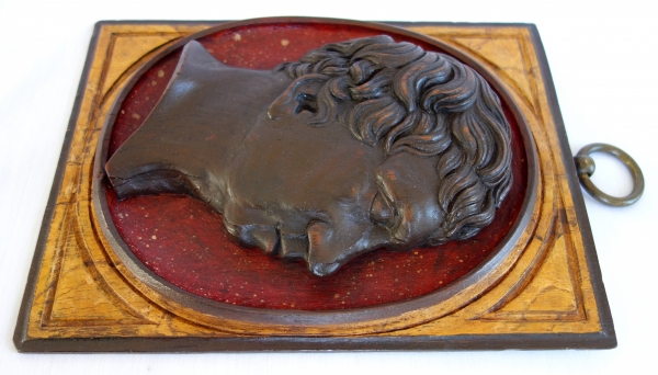 Profil d'Empereur Romain en bois sculpté patiné faux marbre - souvenir du Grand Tour XIXe siècle