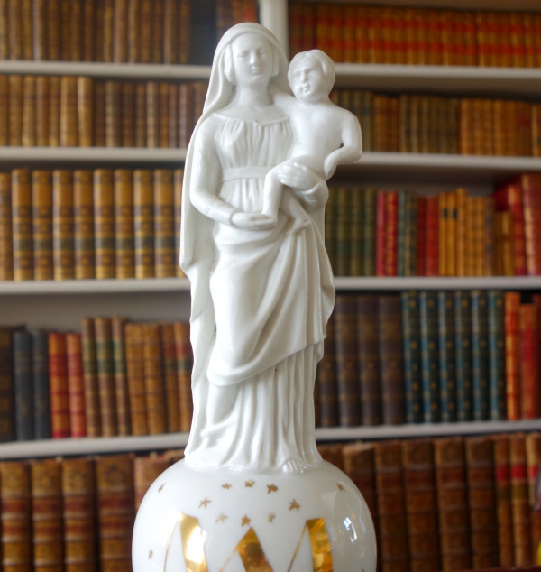 Vierge à l'Enfant en biscuit et porcelaine de Paris - époque Charles X vers 1830