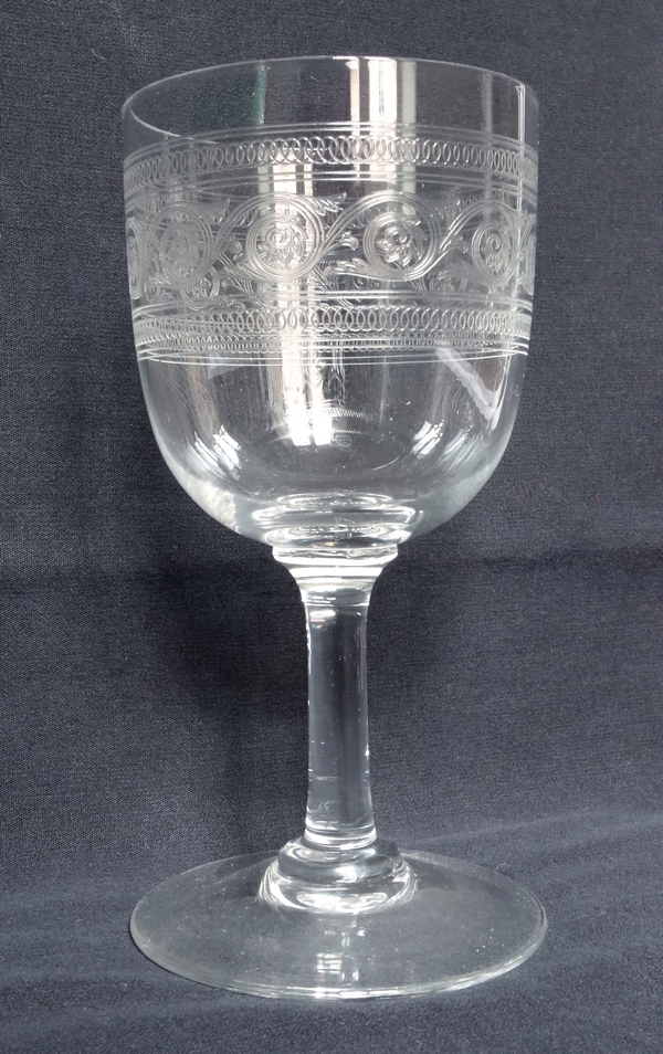 Baccarat crystal liquor glass, Athenian engraved pattern - 8.2cm