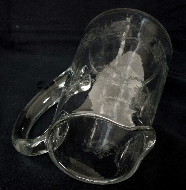 Carafe à eau / pichet / broc en cristal de Baccarat, modèle Beauharnais