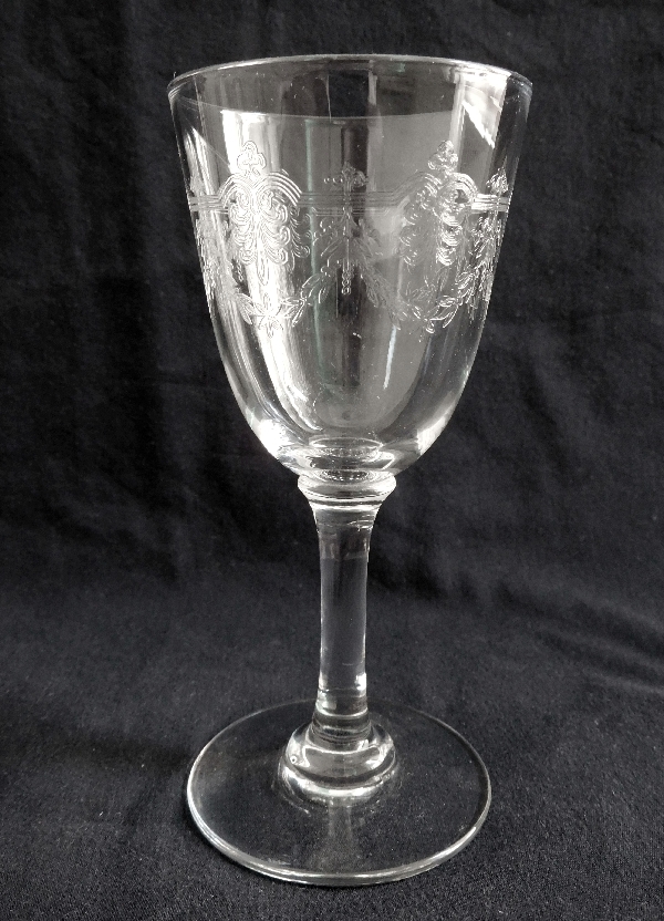 Verre à eau en cristal de Baccarat, modèle Beauharnais - 16,8cm