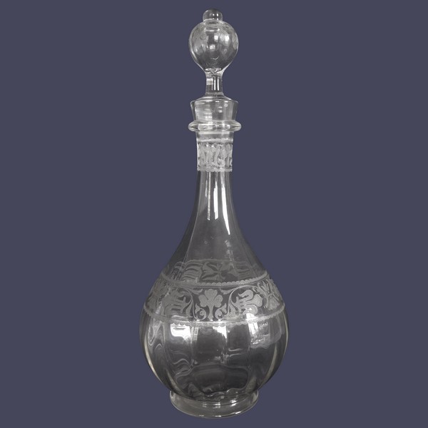 Baccarat crystal wine bottle / decanter, Chablis pattern, Renaissance style engraved with fleur de lys - 30cm