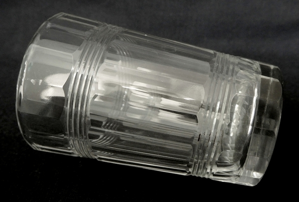 Gobelet, verre à vin ou à porto en cristal de Baccarat, modèle proche de Chicago à double filet - 6,8cm