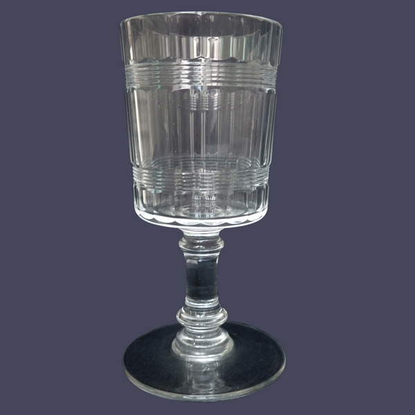 Baccarat crystal wine glass, Chicago pattern, 10.7cm