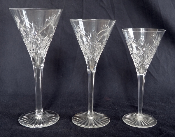 Baccarat crystal water glass, cut pattern 10834 - 20.7cm