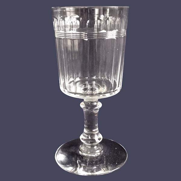 Baccarat crystal wine glass, cut crystal, Chicago pattern variant - 12,3cm
