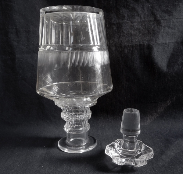 Carafe à vin en cristal de Baccarat taillé à facettes et biseaux, vers 1850