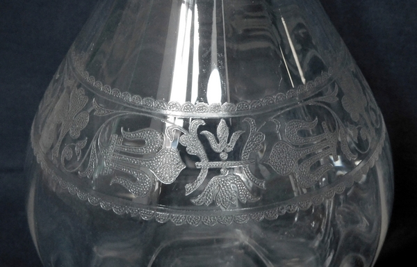 Baccarat crystal wine decanter, fleurs-de-lis engraved pattern - 31.5cm