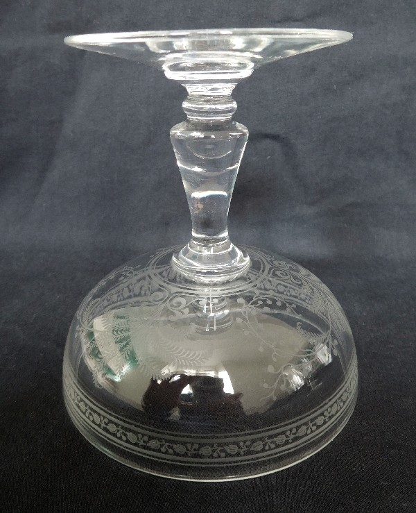 Coupe à champagne en cristal de Baccarat, modèle Fougères