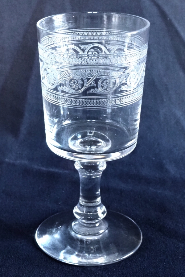 Baccarat crystal water glass - engraved Athenian pattern - 15cm