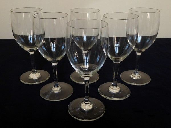 Verre à vin en cristal de Baccarat, modèle Haut-Brion - signé - 13,5cm
