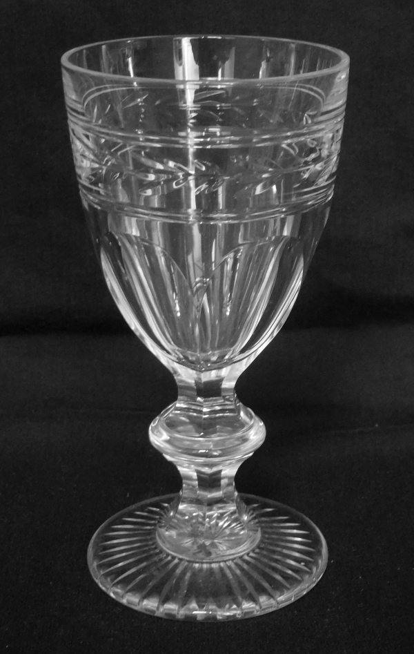 Grand verre à vin rouge en cristal de Baccarat, modèle Jonzac - 14,5cm