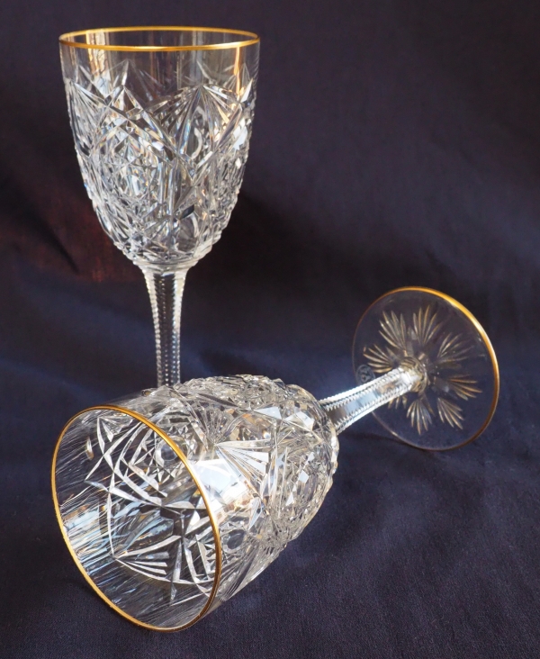Baccarat crystal burgundy wine glass, Lagny pattern gilt with fine gold - 14.7cm