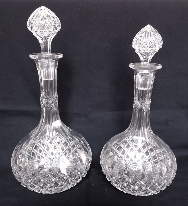Baccarat crystal wine decanter, Libourne pattern (GG pattern) - 27.5cm