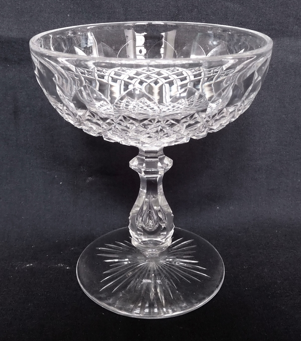 Coupe à champagne en cristal de Baccarat, modèle Libourne (modèle GG)