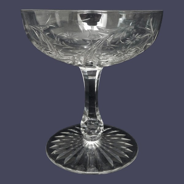 Coupe à champagne en cristal de Baccarat, modèle Maintenon