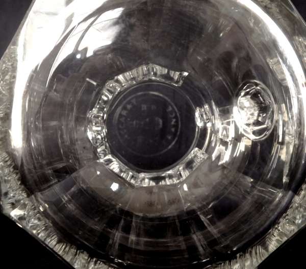 Carafe / pichet / broc à eau en cristal de Baccarat, modèle Malmaison - signé