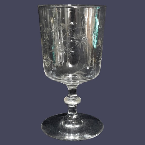 Baccarat crystal wine glass / port glass, daisies cut pattern - 11.8cm