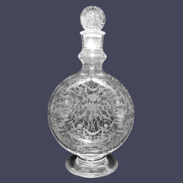 Baccarat crystal decanter / bottle, Michelangelo pattern