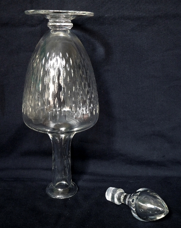 Baccarat crystal wine decanter, Paris pattern - signed