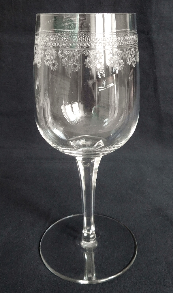 Verre à eau en cristal de Baccarat, modèle Pompadour - 17,6cm