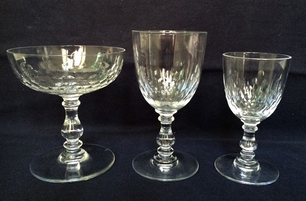 Baccarat crystal wine glass, Richelieu pattern - 12,2cm