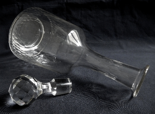 Baccarat crystal wine decanter, Richelieu pattern - 29.5cm