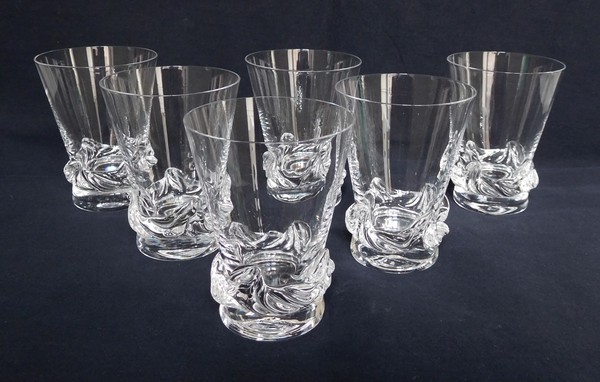 Daum crystal wine glass, Sorcy pattern - signed - 8,6cm