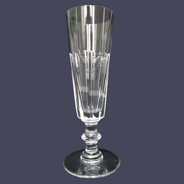 Flûte à champagne ancienne en cristal de Baccarat / St Louis, modèle Caton (XIXe siècle)