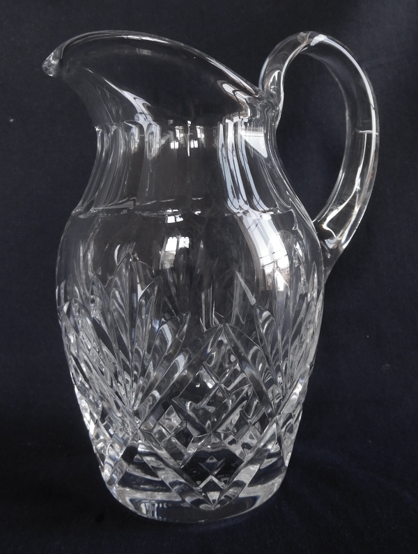 St Louis crystal water pitcher, Chantilly pattern - signed - 35cm