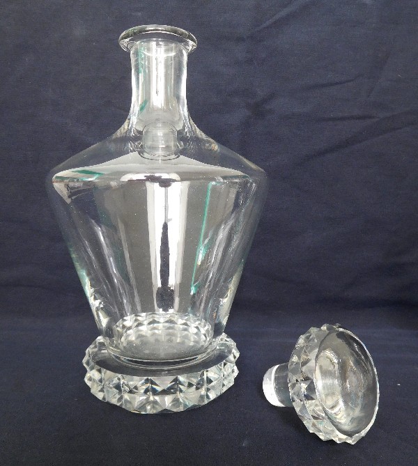 St Louis crystal whiskey or wine decanter, Diamant pattern - signed
