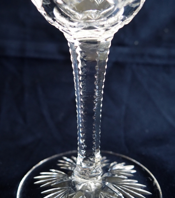 Verre à vin blanc en cristal de Saint Louis taillé, modèle Florence - 14,1cm - signé