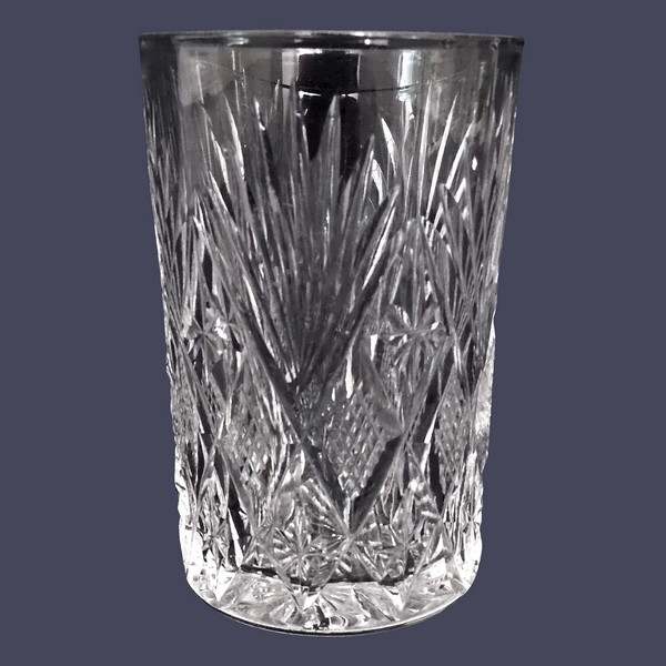 Gobelet / verre à vin ou porto en cristal taillé de St Louis, modèle Gavarni - 8cm