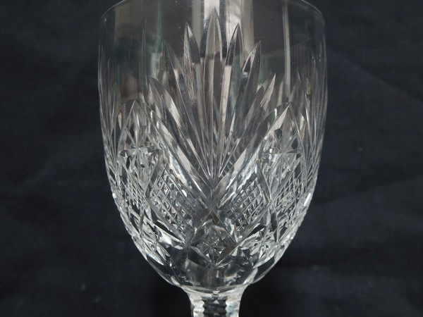 St Louis crystal water glass, Gavarni pattern - signed - 16,4cm