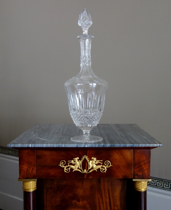 Carafe à vin en cristal de Saint Louis, modèle Tommy - 33cm