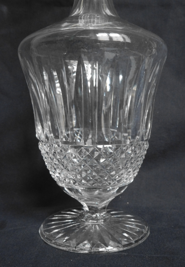 Carafe à vin en cristal de Saint Louis, modèle Tommy - 33cm