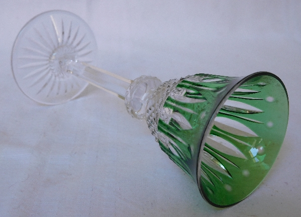 St Louis crystal liquor glass, Tommy pattern; green overlay crystal - 13.4cm