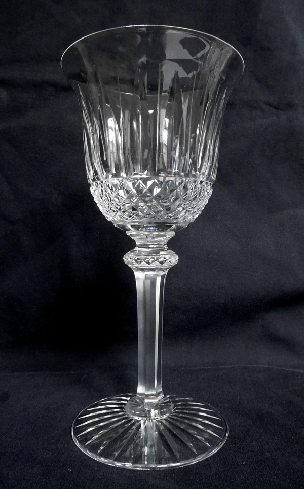 St Louis crystal wine glass, Tommy pattern - signed - 15.1cm