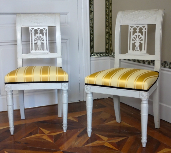 Set of 4 lacquered wood chairs - late 18th century circa 1790