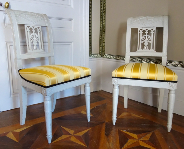 Set of 4 lacquered wood chairs - late 18th century circa 1790