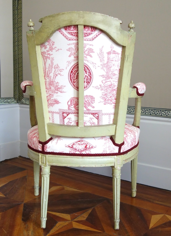 Set of lacquered wood cabriolet armchairs, Louis XVI period, late 18th century