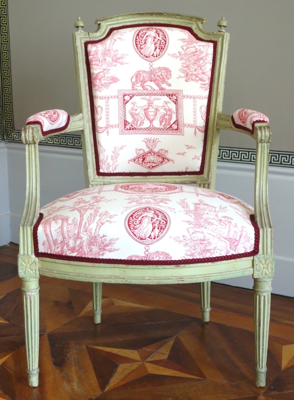 Set of lacquered wood cabriolet armchairs, Louis XVI period, late 18th century